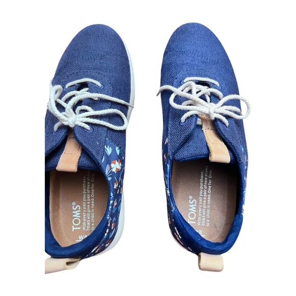 Toms Womens Deep Cobalt Blue Floral Pattern Size 8 Cabrillo Sneaker Shoes - Picture 4 of 4